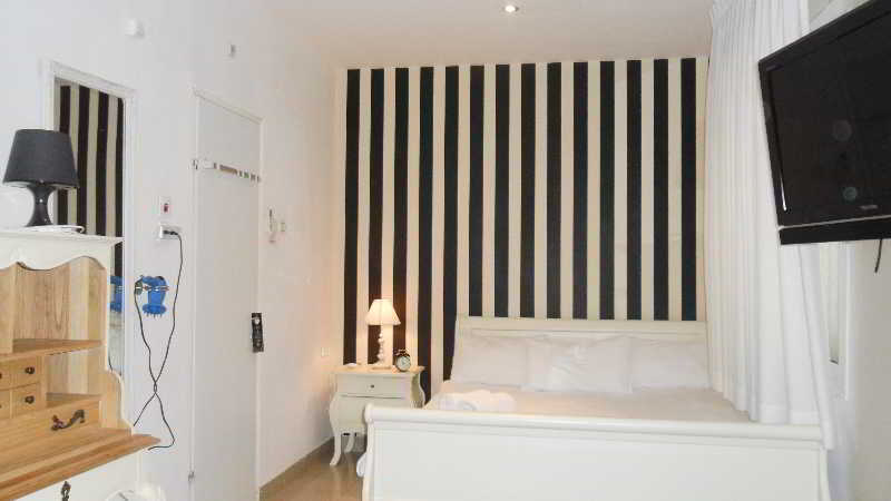 Central Hotel Hotel